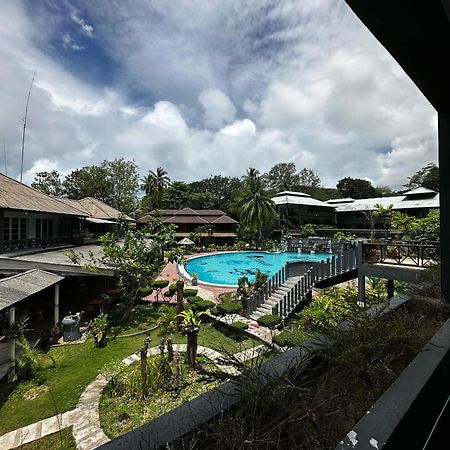 Beach Resort - Arwana Perhentian Besar Kampung Kuala Besut Extérieur photo