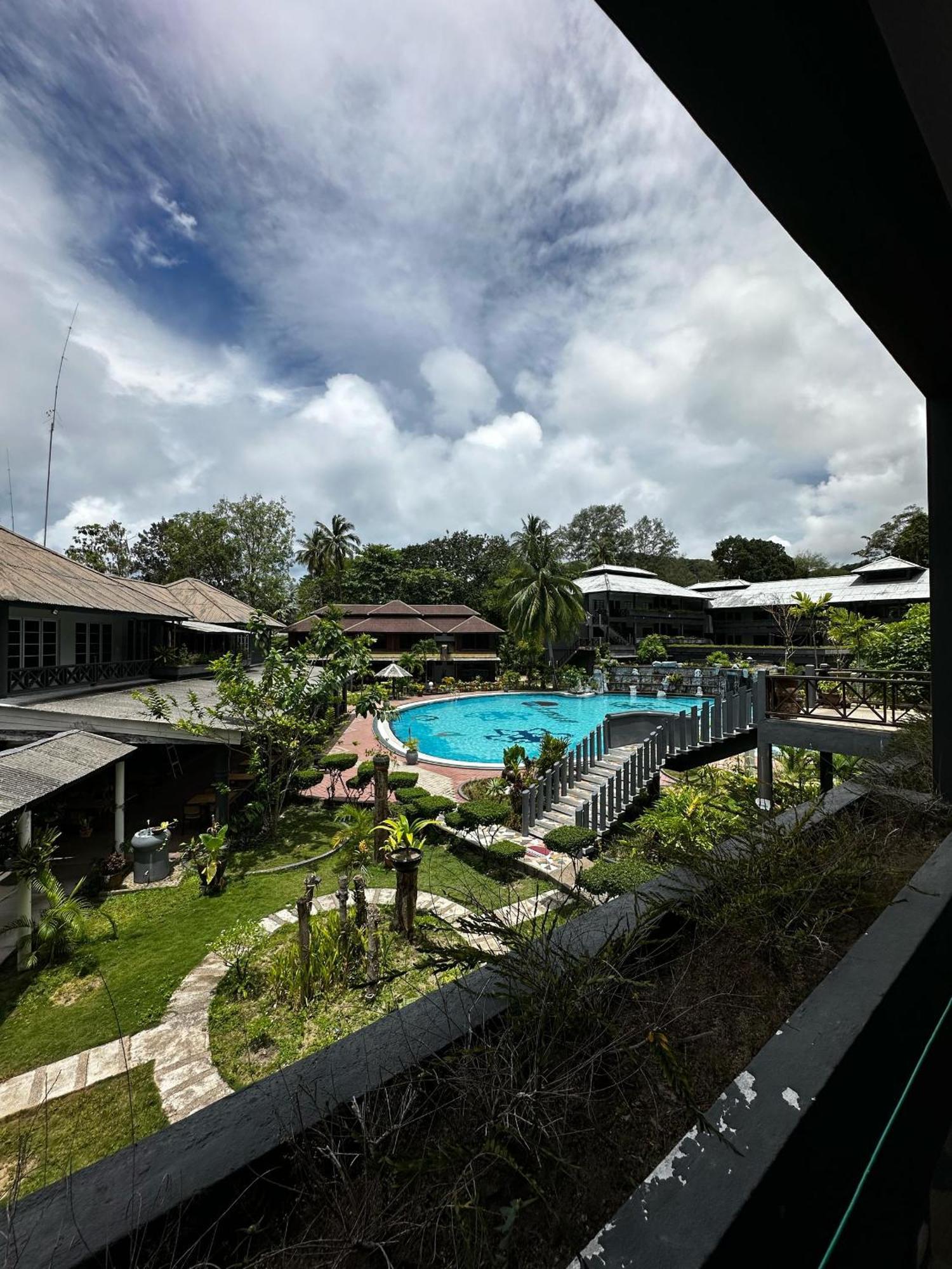 Beach Resort - Arwana Perhentian Besar Kampung Kuala Besut Extérieur photo