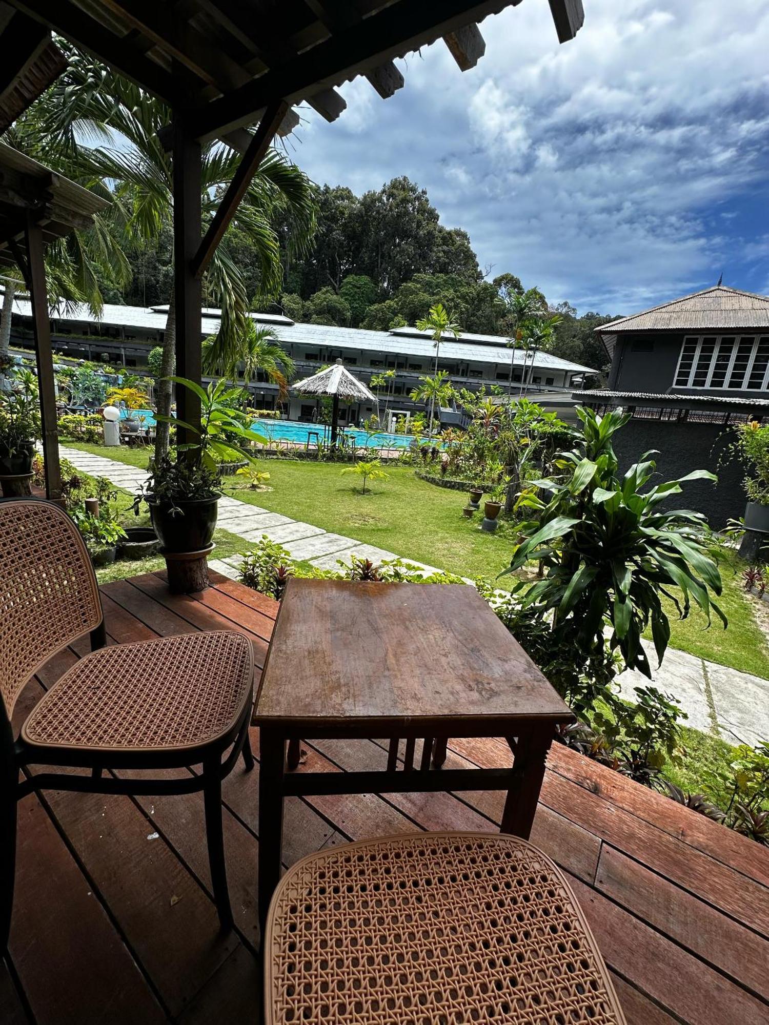 Beach Resort - Arwana Perhentian Besar Kampung Kuala Besut Extérieur photo