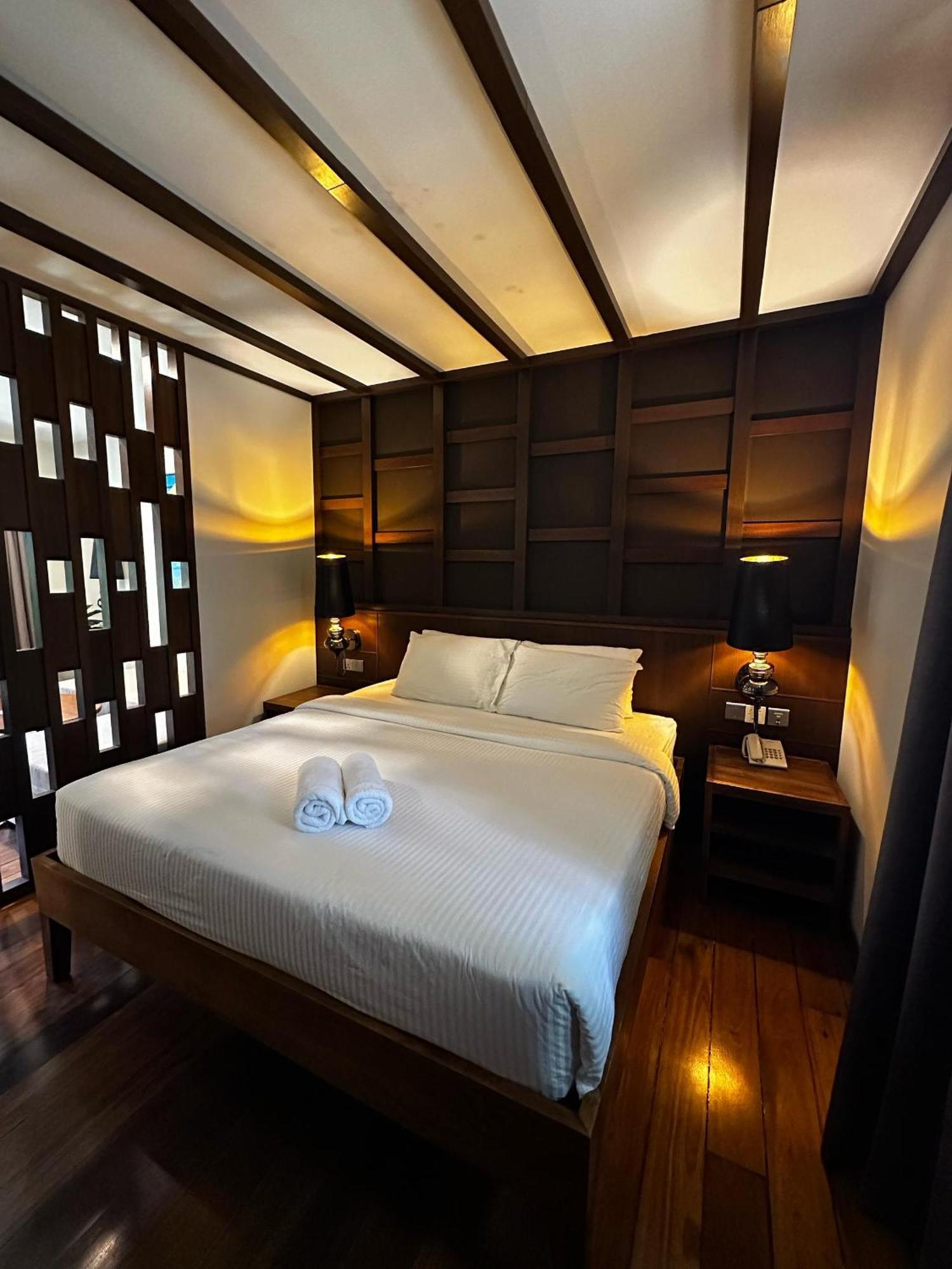 Beach Resort - Arwana Perhentian Besar Kampung Kuala Besut Extérieur photo