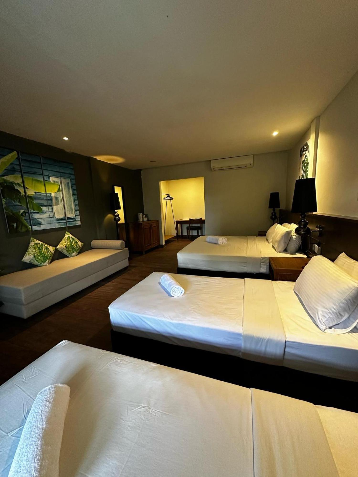 Beach Resort - Arwana Perhentian Besar Kampung Kuala Besut Extérieur photo