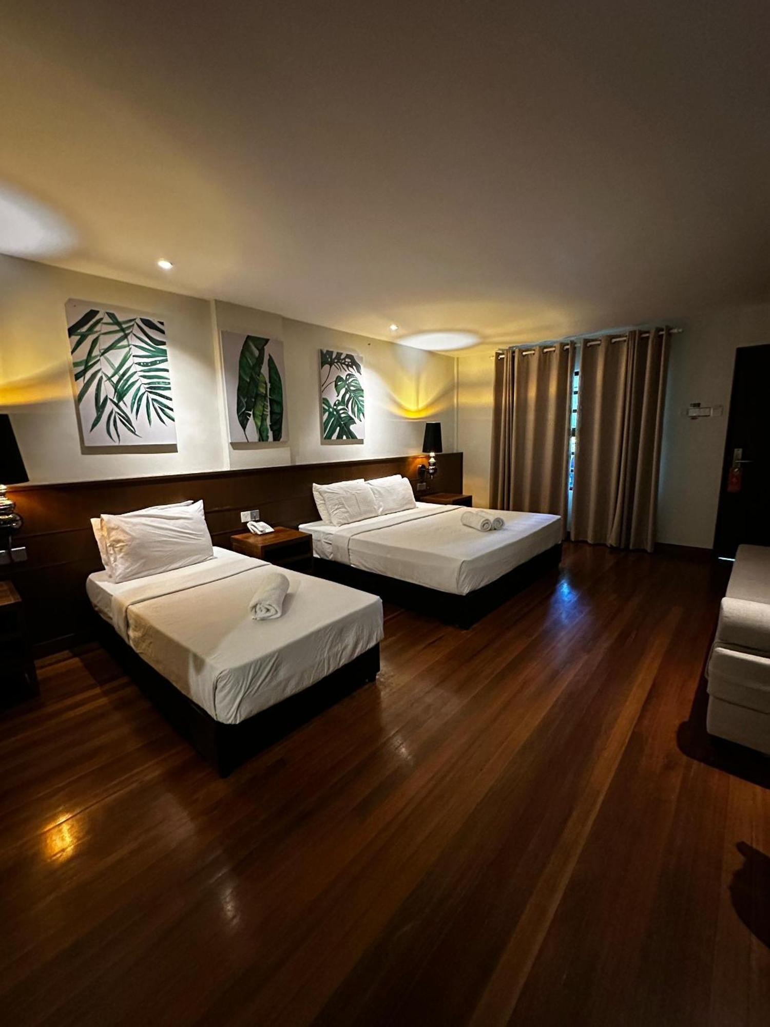Beach Resort - Arwana Perhentian Besar Kampung Kuala Besut Extérieur photo