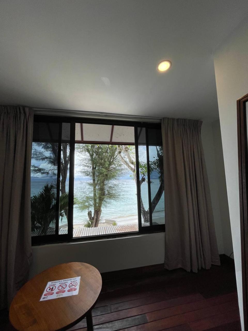 Beach Resort - Arwana Perhentian Besar Kampung Kuala Besut Extérieur photo