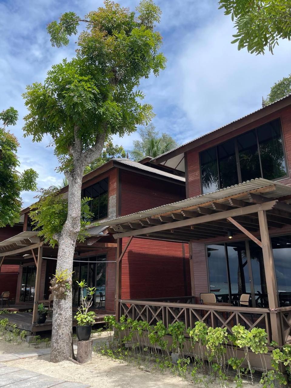 Beach Resort - Arwana Perhentian Besar Kampung Kuala Besut Extérieur photo